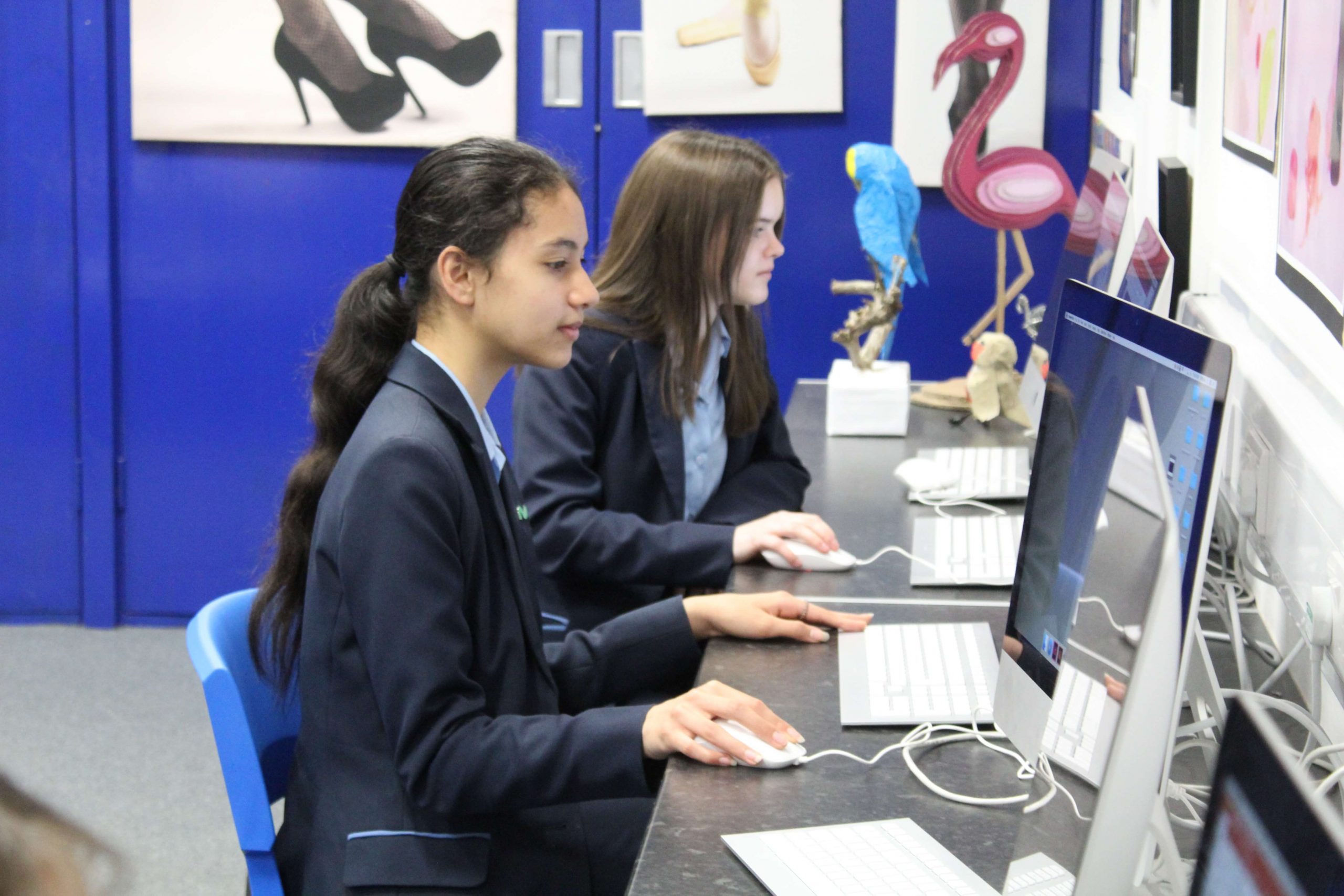 Photo of students in the ICT suite